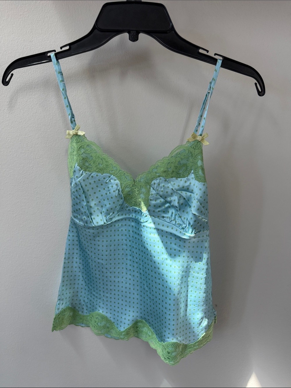Gold Hawk 100% Silk Cami - Picture 2 of 5